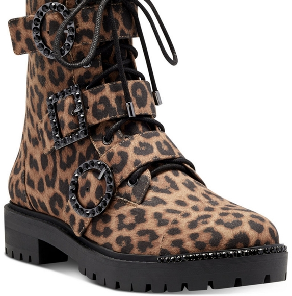 JESSICA SIMPSON NWT WOMENS KIRLAH BUCKLE STRAP LUG SOLE COMBAT BOOTS - Picture 2 of 9